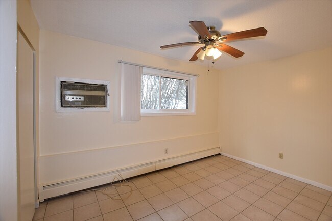 Building Photo - 309 Pawtucket Blvd