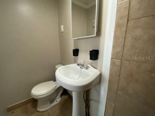 Building Photo - 9718 N Nebraska Ave