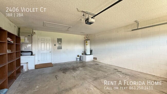 Building Photo - 2406 Violet Ct