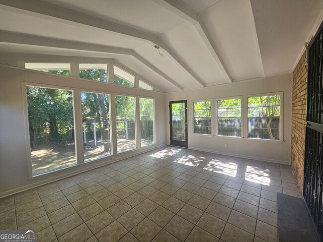 Building Photo - 2293 Lanier Pl