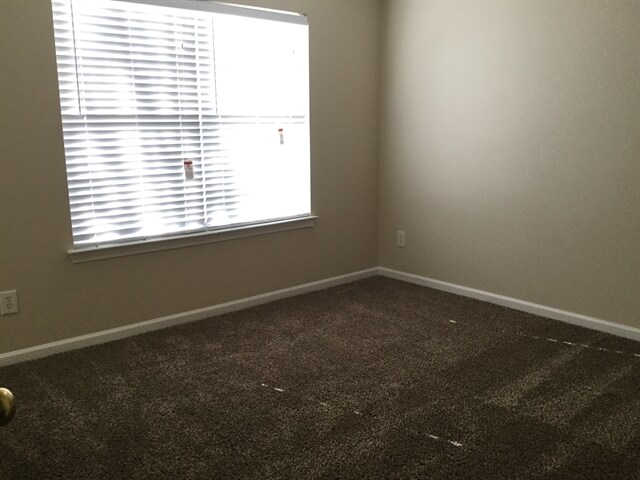 Building Photo - 155 Camforth Dr