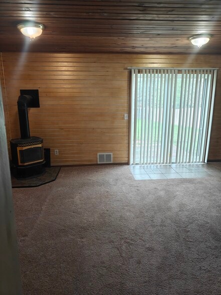 Building Photo - 16106 Joplin Way