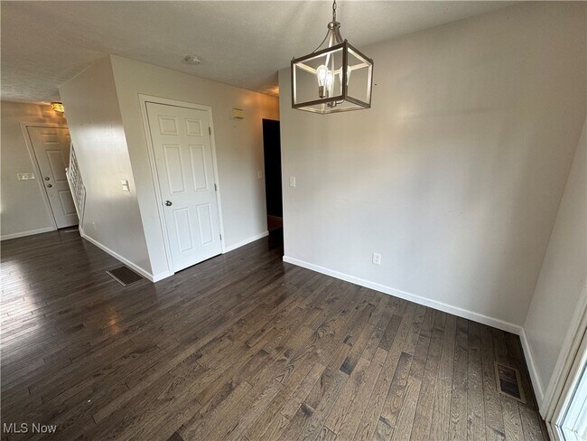 Building Photo - 38273 Pebble Lake Trail