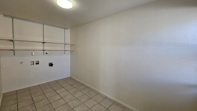 Building Photo - 5321 Marble Pl NE