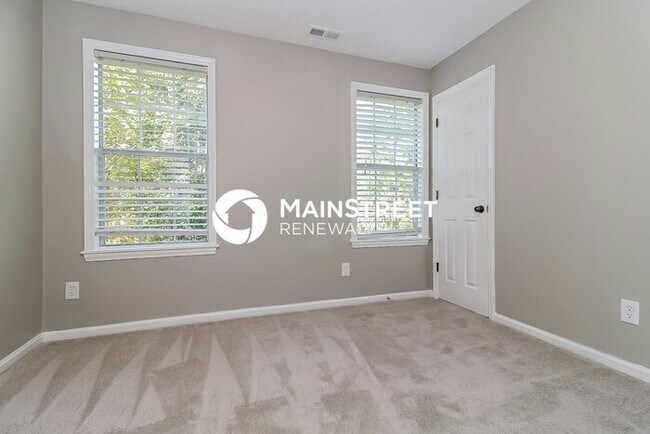 Building Photo - 3 Bedroom Pet-Friendly Home in Holly Springs, NC with Main Street Renewal