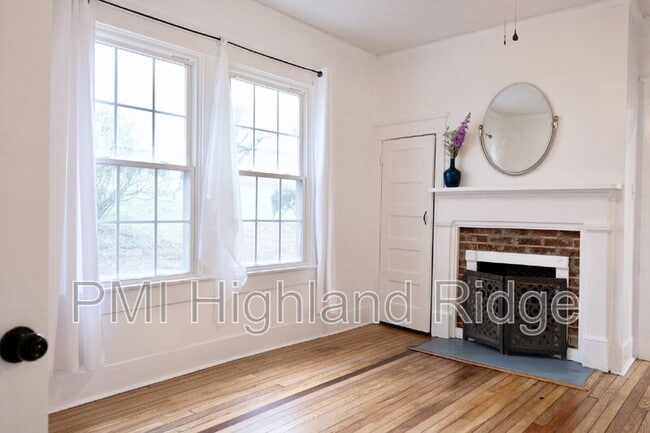 Building Photo - 217 Fite Ave E