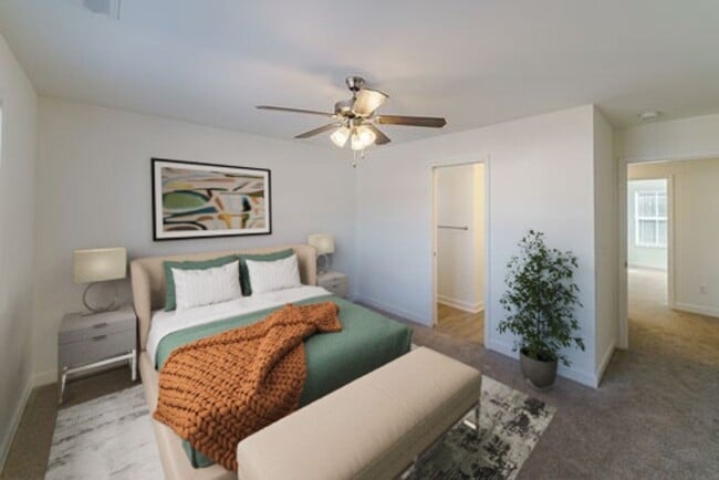 Building Photo - 248 E 26th St