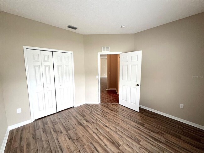 Building Photo - 36 Ripplewood Ln