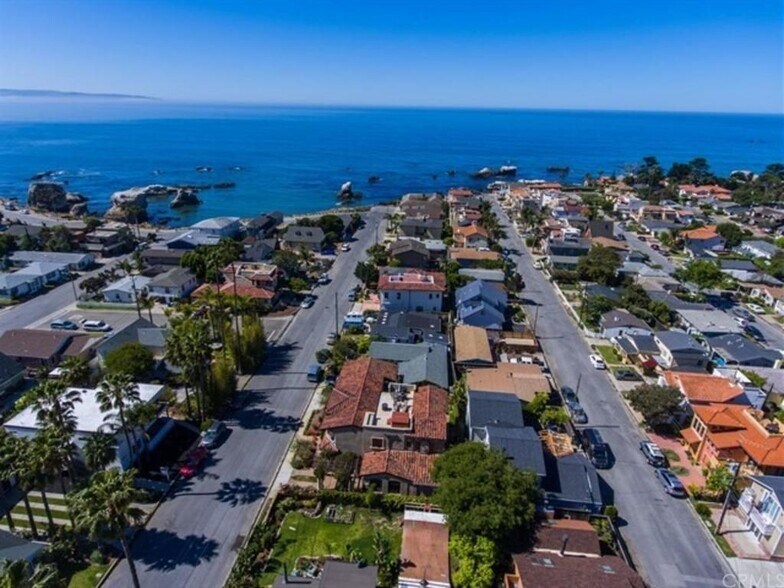 1 Block to ocean - 288 Windward Ave