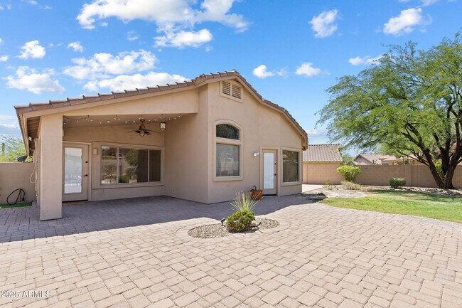 Building Photo - 10278 E Blanche Dr