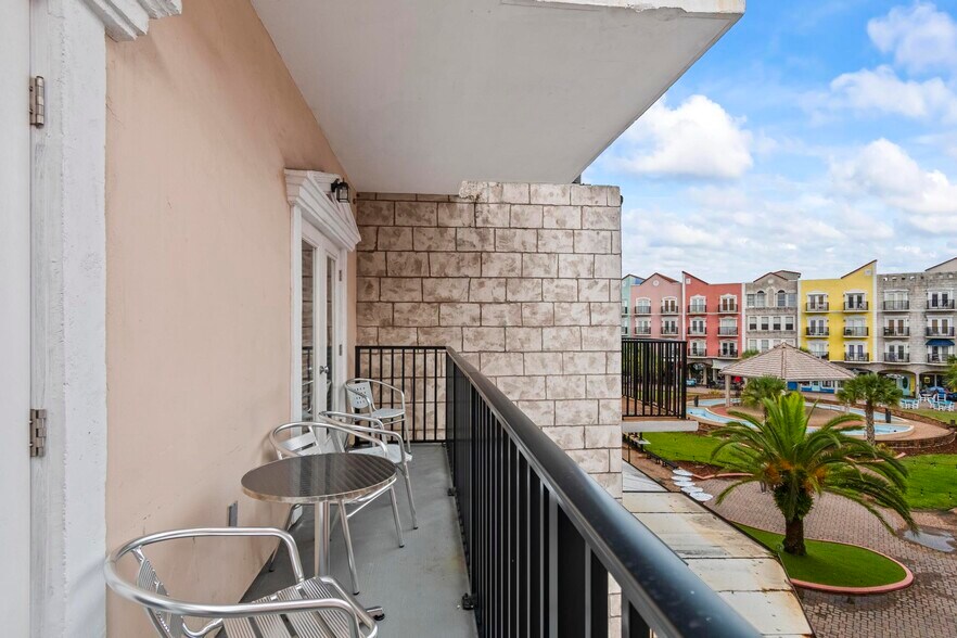 Building Photo - 101 Palm Harbor Pky