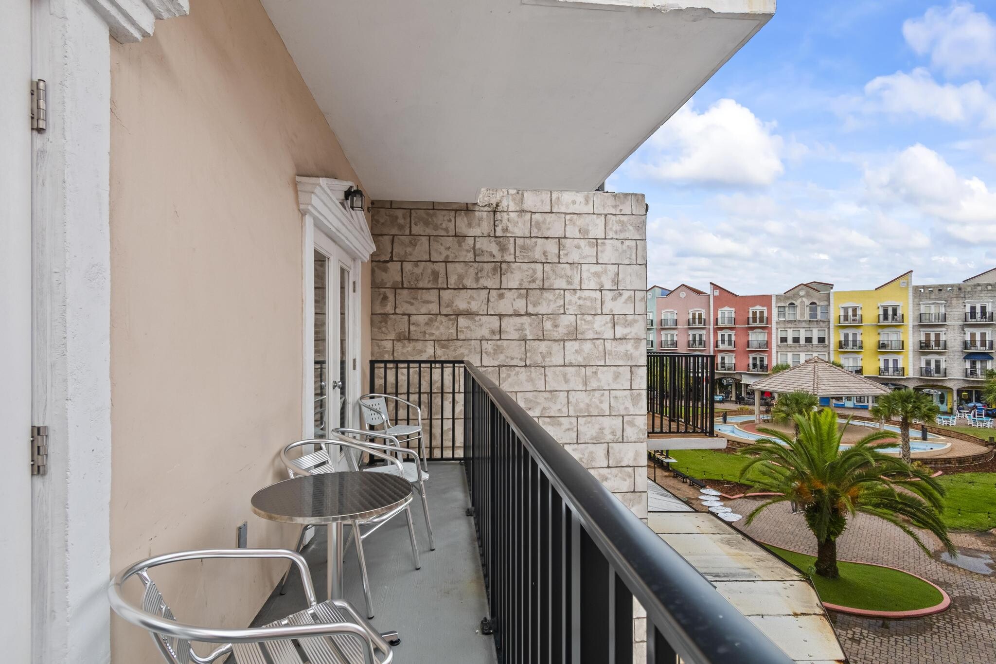 Building Photo - 101 Palm Harbor Pky