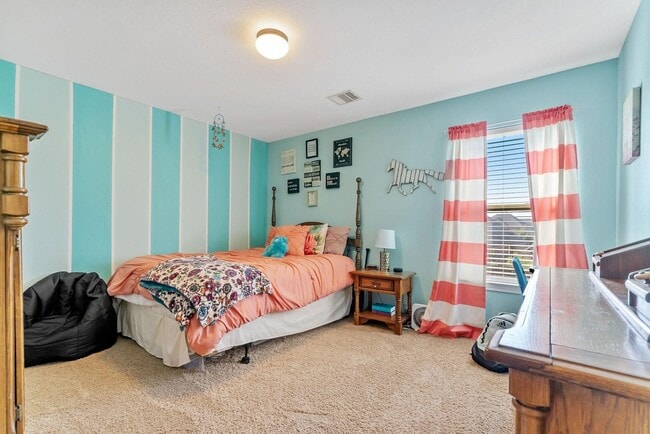 Building Photo - 62 W Lasting Spring Cir