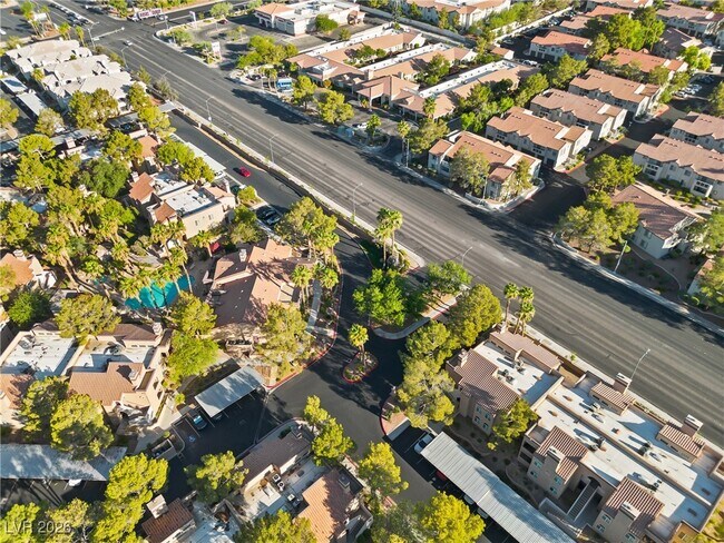 Building Photo - 9325 W Desert Inn Rd