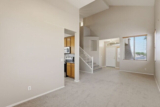 Building Photo - 841 S Roanoke St