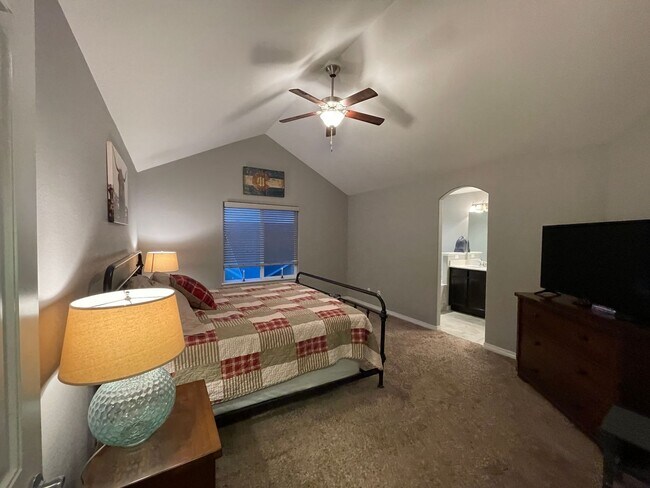 Building Photo - Harmonious Blend of Style, Comfort, and Fu...