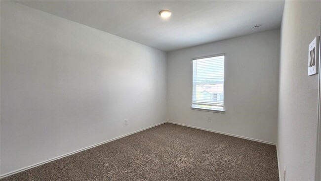 Building Photo - 14513 Lily Plns Dr