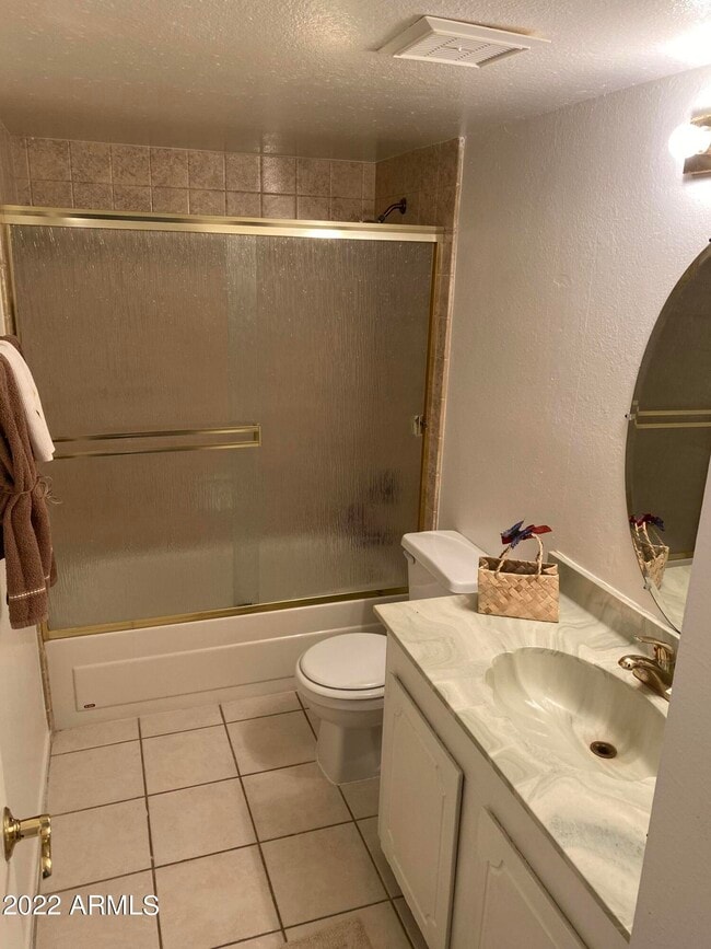 Building Photo - 2312 W Lindner Ave