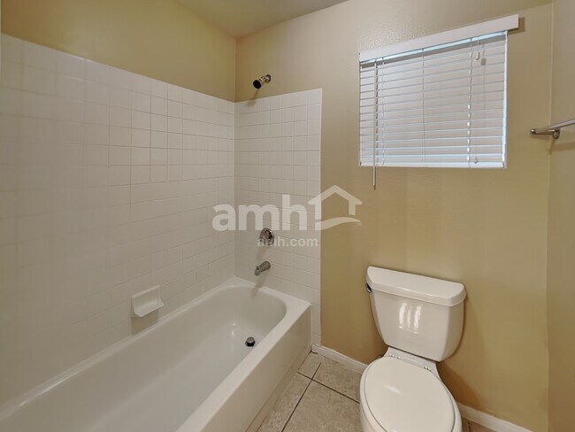 Building Photo - 1416 Bugle Boy Dr