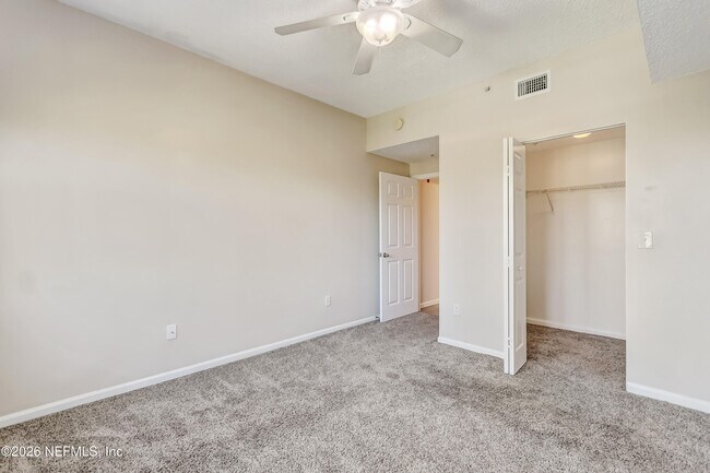 Building Photo - 3015 Aqua Vista Ln