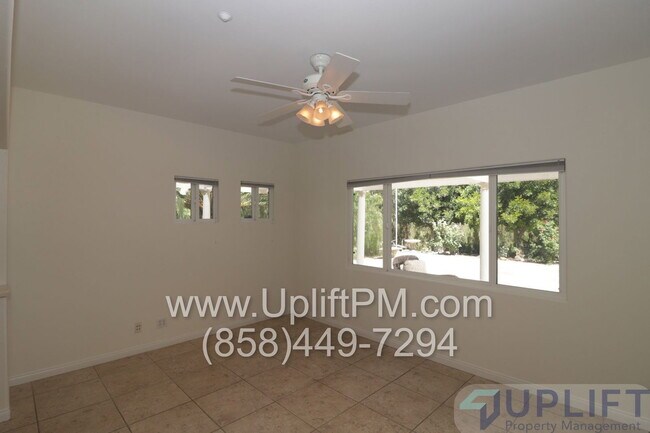 Building Photo - 22845 Vista Ramona Rd