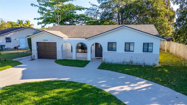 Building Photo - 22274 SW 61st Ave