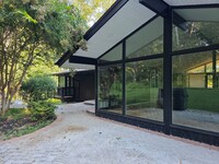 Building Photo - 27 Bridleshire Rd
