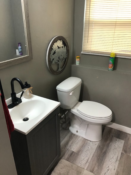 Building Photo - 8677 Canyon Cove Rd