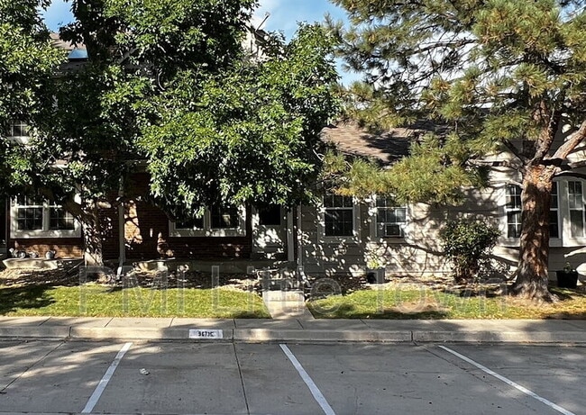 Building Photo - 9673 W Chatfield Ave