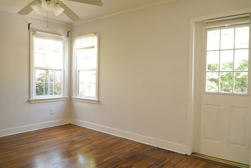 Building Photo - 1210 S Citrus Ave