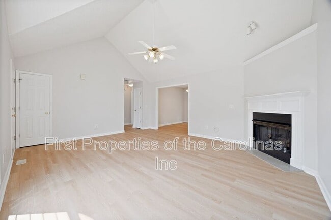 Building Photo - 104 Webbs Mill Dr