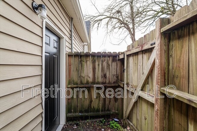 Building Photo - 413 Norris St