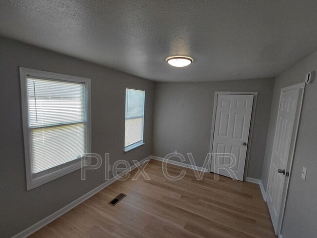 Building Photo - 2822 Colorado St