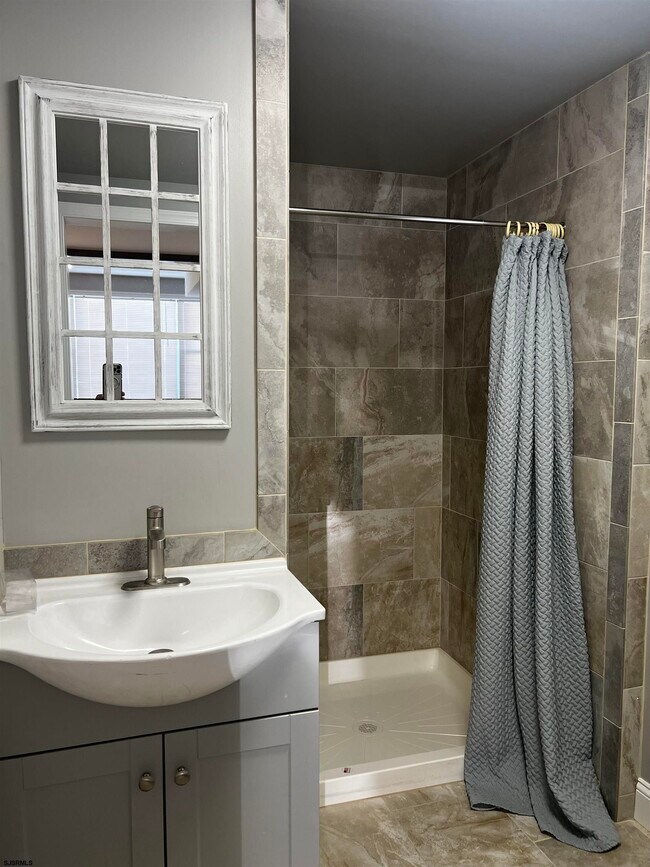 Building Photo - 36 N Georgia Ave