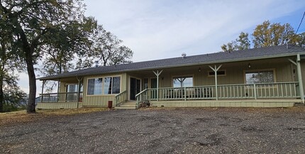 Building Photo - Breathtaking VIEWS in Hidden Valley Lake!
