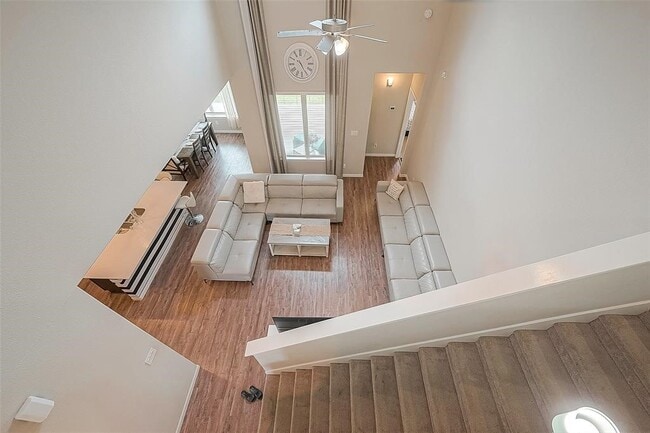 Building Photo - 21029 Crinet Square