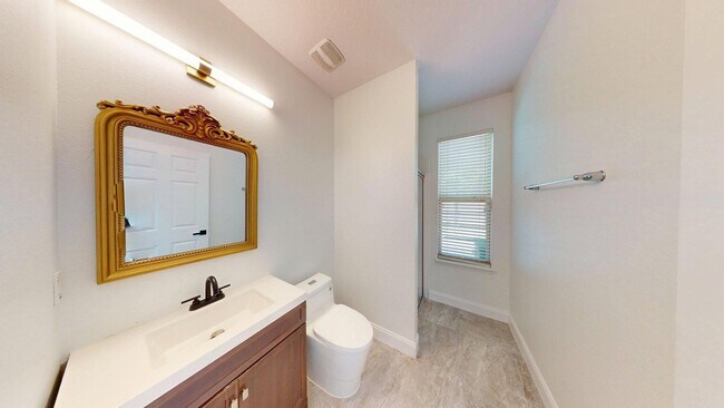 Building Photo - 6BR /5BA  LUXURY POOL HOME -  Fells Landing Subdivision- Minutes to Medical City! **1/2 OFF FIRST...