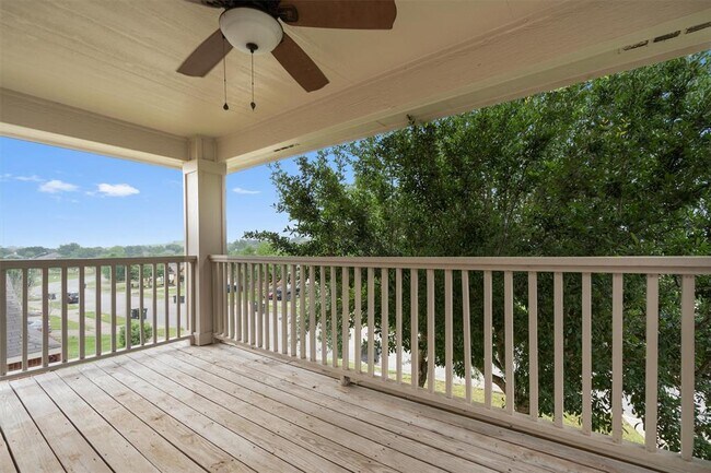 Building Photo - 2277 Green Meadows Ln