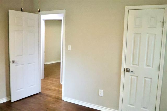 Building Photo - 5036 Gilbert Dr