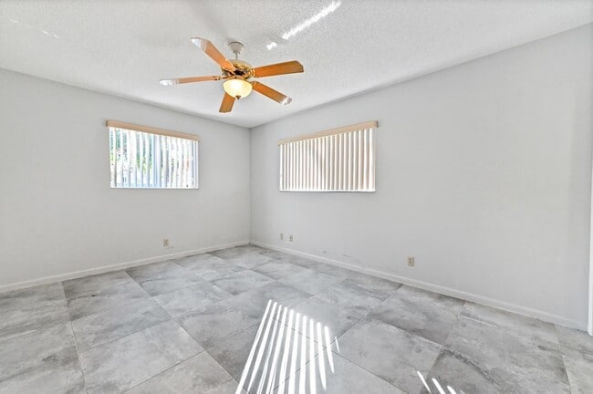 Building Photo - 14895 Builtmore Way
