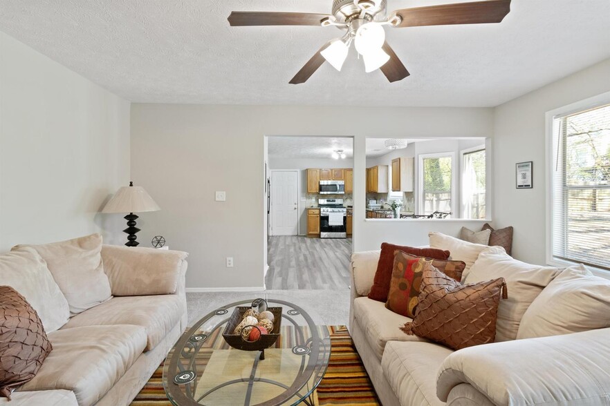 Building Photo - Spacious Lithonia Gem in a Quiet Community
