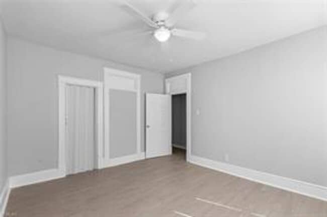Building Photo - 653 29th St
