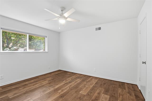 Building Photo - 7351 Wellcrest Dr