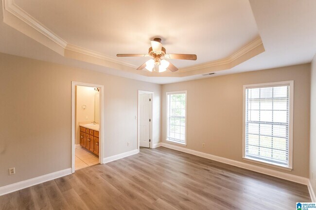 Building Photo - 5440 Virginia Way