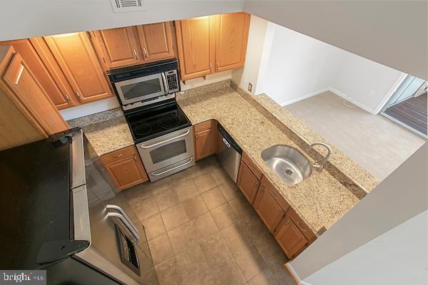 Building Photo - 7034 Ellingham Cir