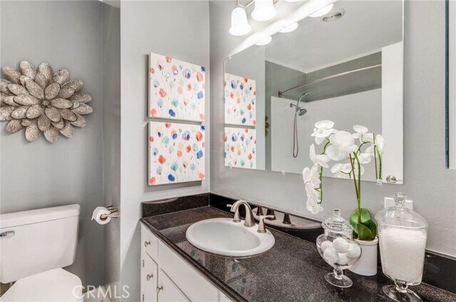 Building Photo - 623 E Matchwood Pl