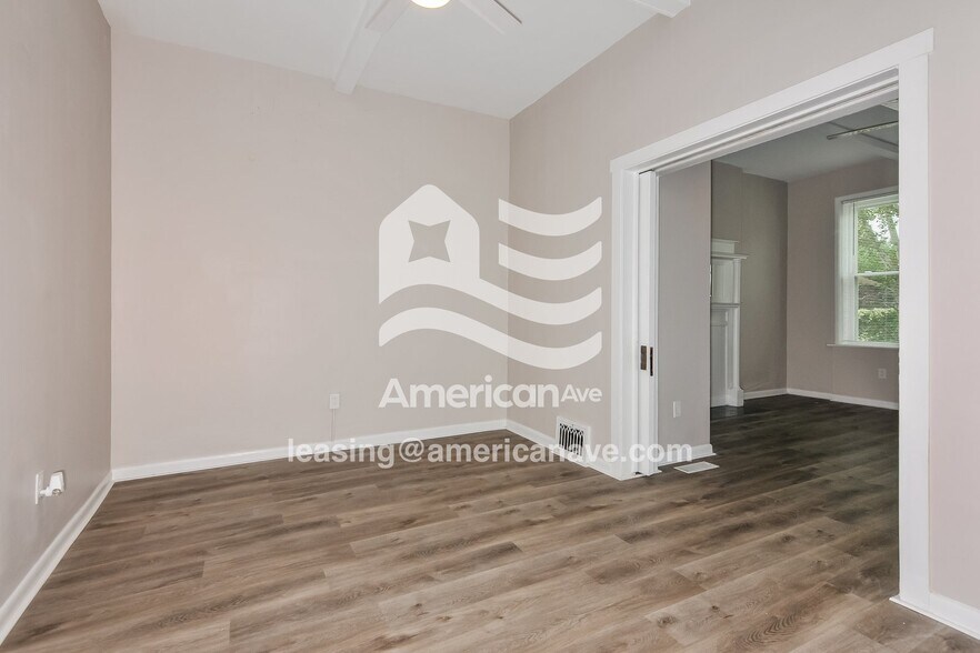 Building Photo - 3216 Itaska St