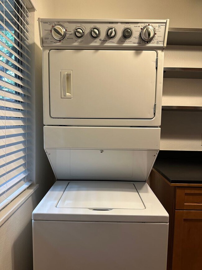 Building Photo - Chabot 4-plex