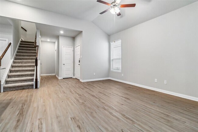 Building Photo - 428 Cross Barn Blvd