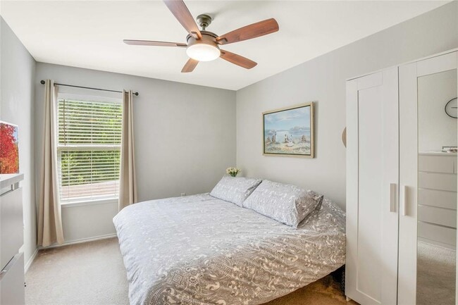 Building Photo - 9505 Southwick Dr